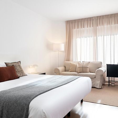 Salado Suites Apartments Sevilla Bagian luar foto