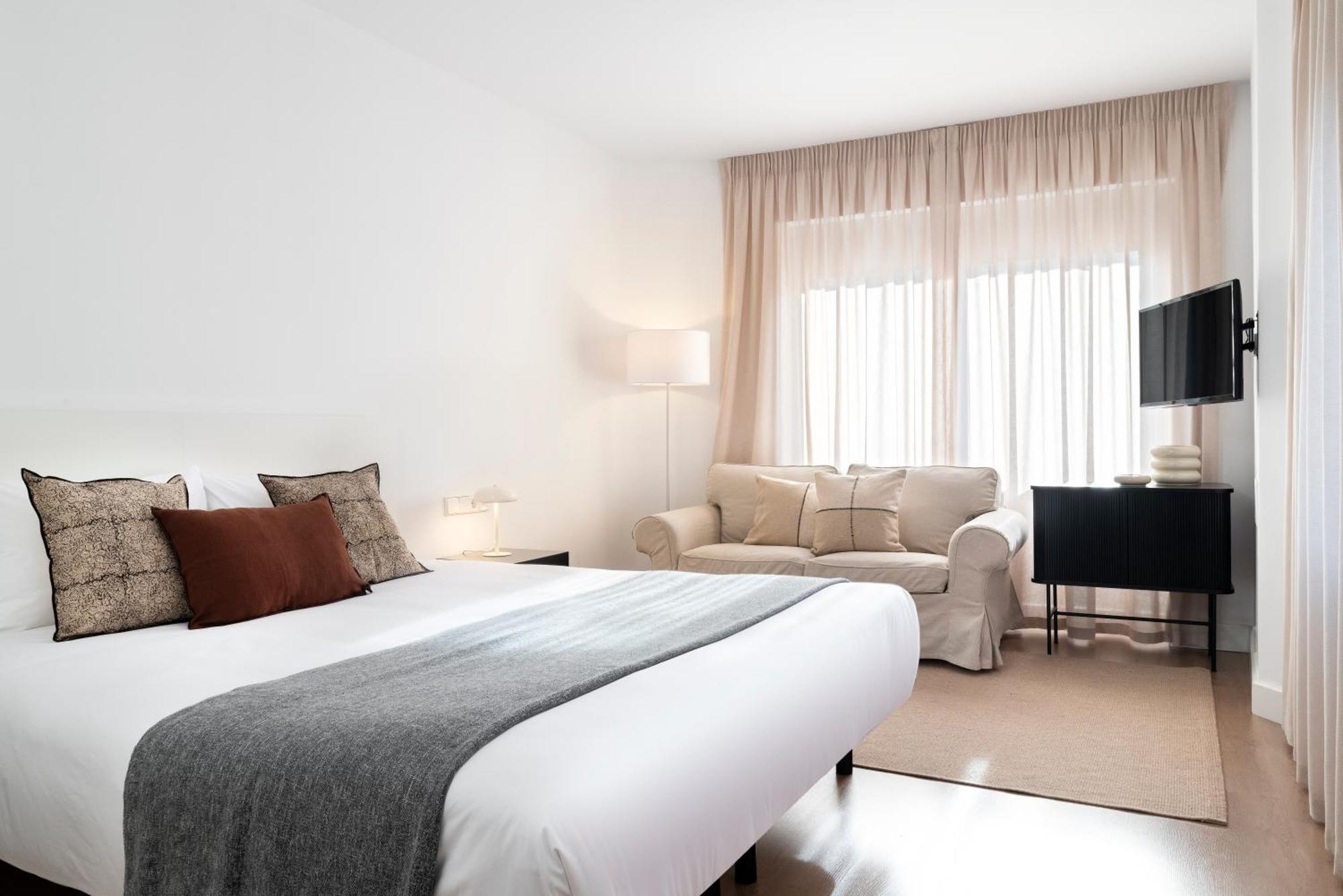 Salado Suites Apartments Sevilla Bagian luar foto