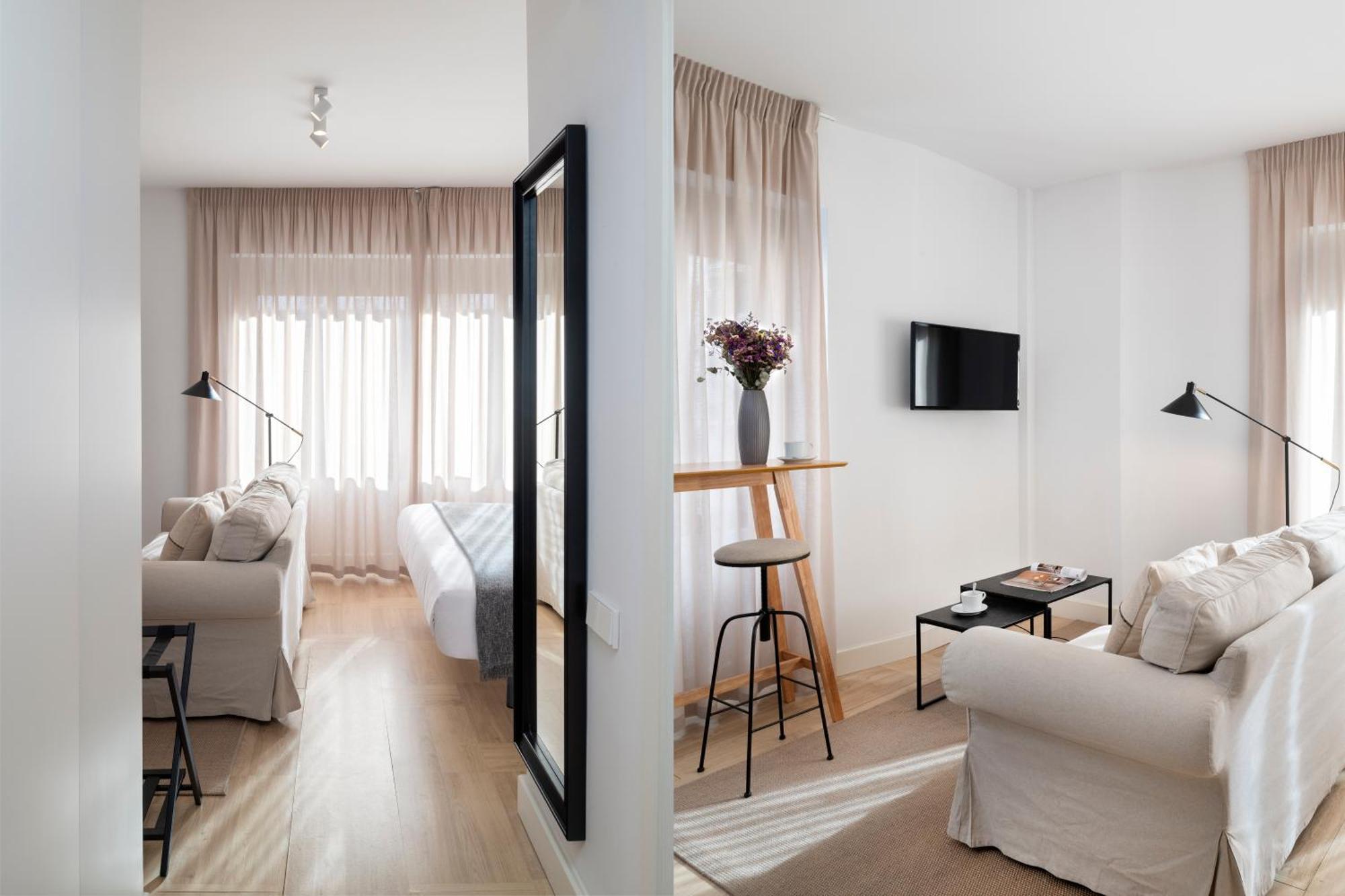 Salado Suites Apartments Sevilla Bagian luar foto